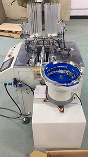 磁鐵自動(dòng)組立機(jī)